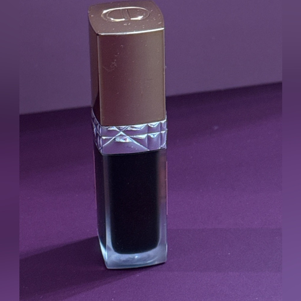 Dior Rouge Forever Liquid Sequin Liquid Lipstick in Shade 903 Stars